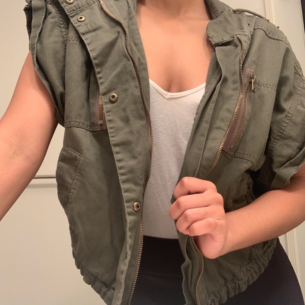 ARMY STYLE OVERTHROW 😍😍😍😍